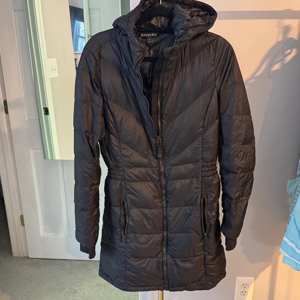 Athleta Women's Black Quilted Jacket (medium)